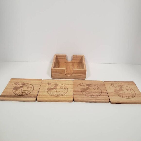 Disney Parks Pass‎ holder Chef Minnie Mouse Wood Coaster Set Drinks - Picture 4 of 10